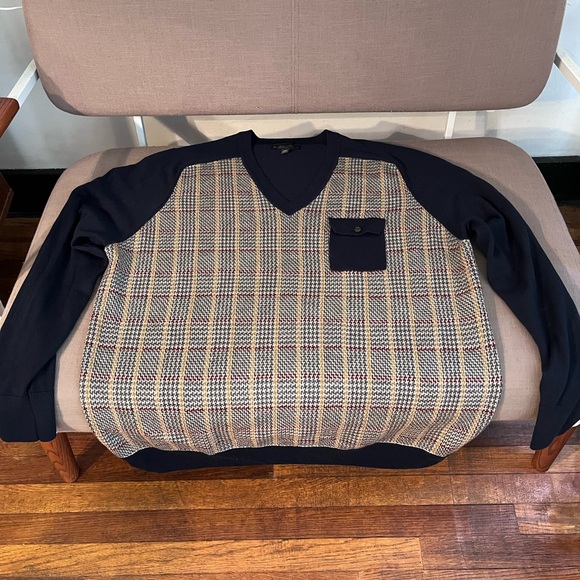 Merino Plaid V-Neck Sweater (XXL) - Picture 7 of 9